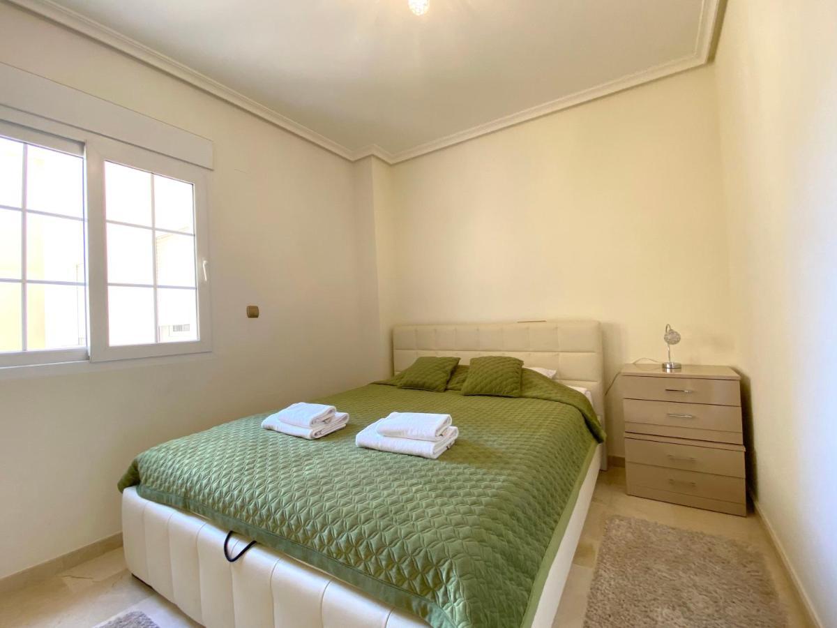 La Caleta - Cabo Roig - Apartamentos De Lujo Pinar de Campoverde المظهر الخارجي الصورة