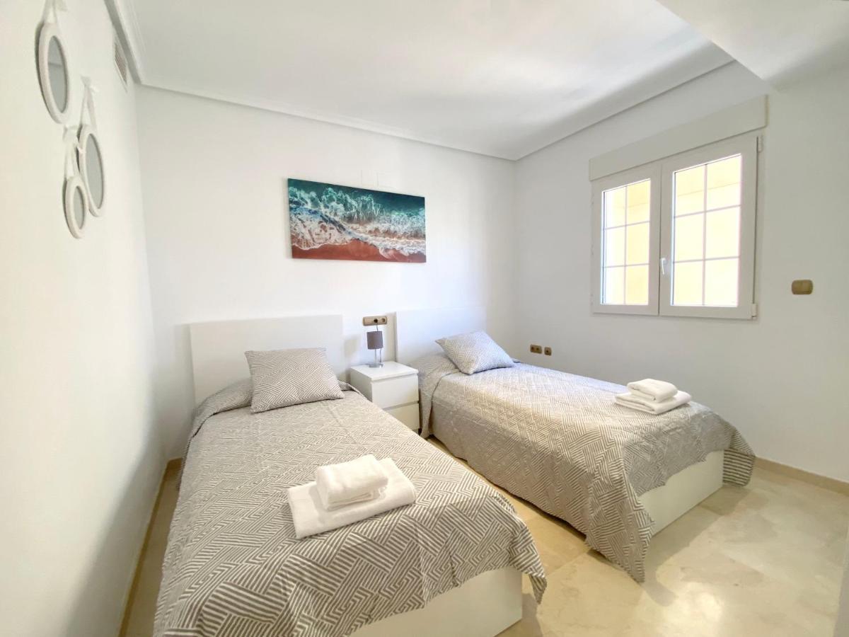 La Caleta - Cabo Roig - Apartamentos De Lujo Pinar de Campoverde المظهر الخارجي الصورة
